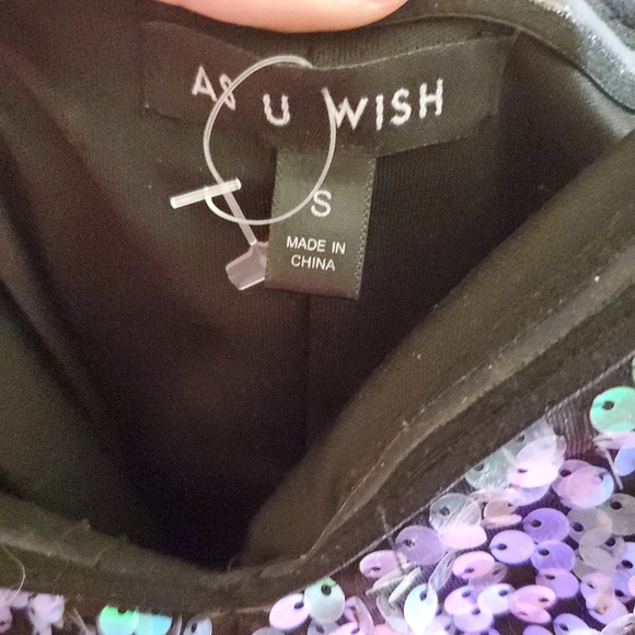 Dress - Picture 3 of 3